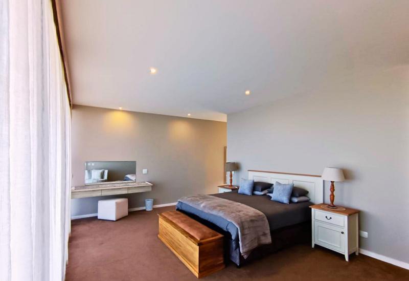 To Let 4 Bedroom Property for Rent in Pinnacle Point Golf Estate Western Cape